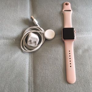 Rose Gold Apple Watch Series 2 38mm